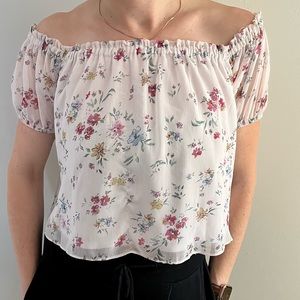WAYF Floral Pouf Sleeve Blouse Crop Top